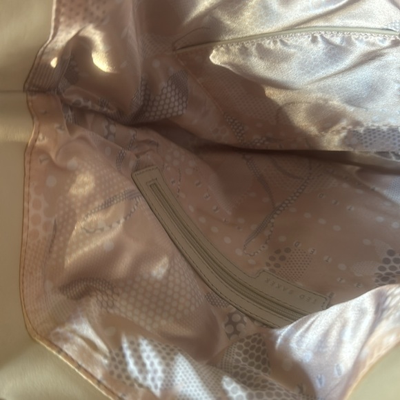 Ted baker Leather Handbag - Picture 7 of 8